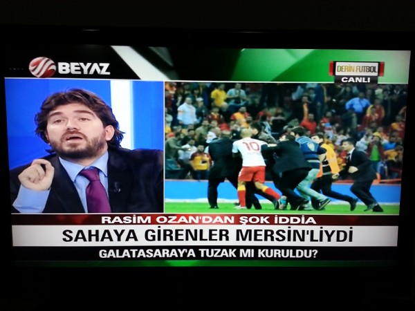 Rasim Ozan, çıldırmış olmalı! Rasim Ozan, çıldırmış olmalı!